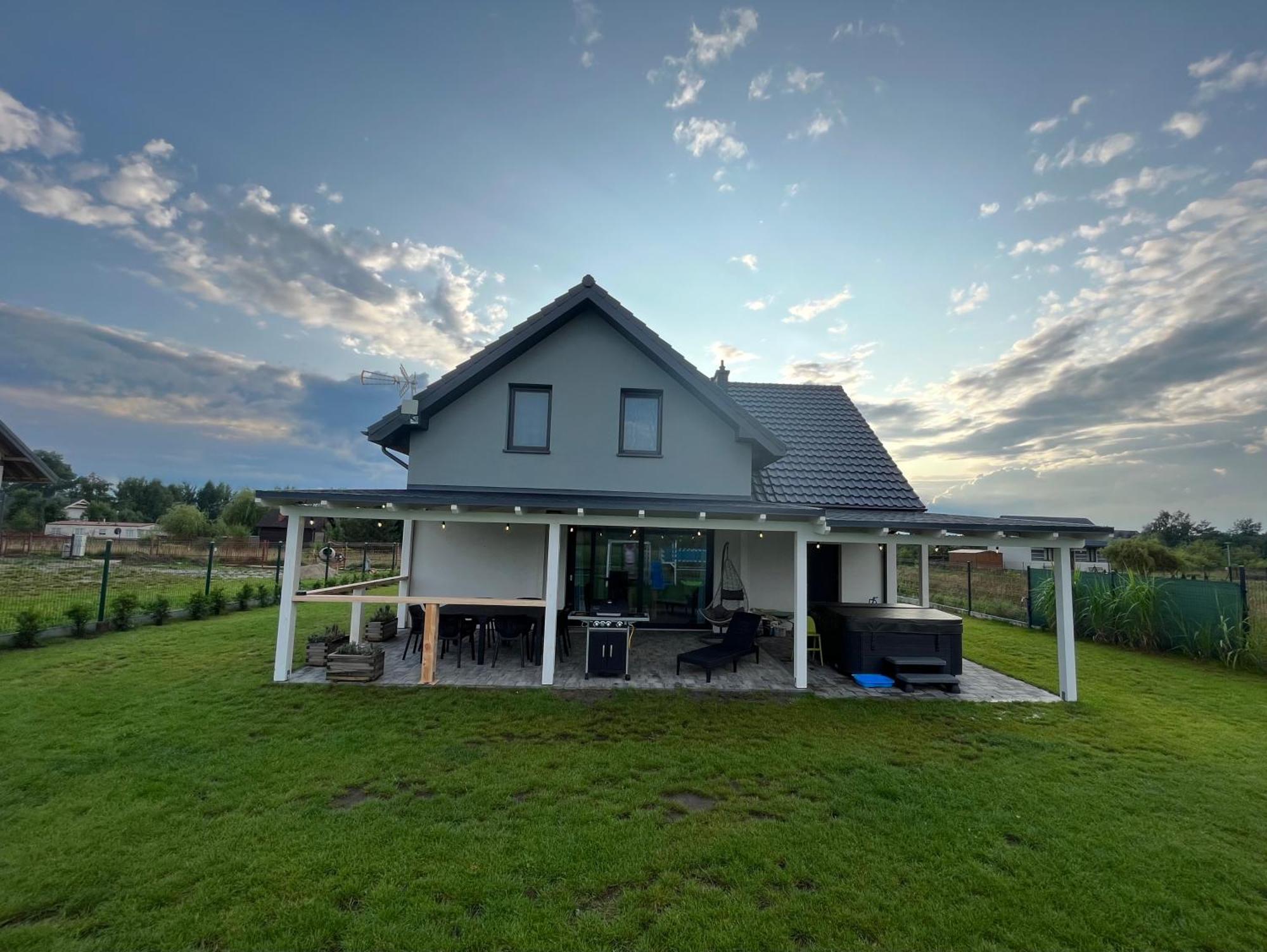 Dom Nad Morzem Z Jacuzzi 10 Osob Morze Przygod Villa Mieroszyno Exteriör bild