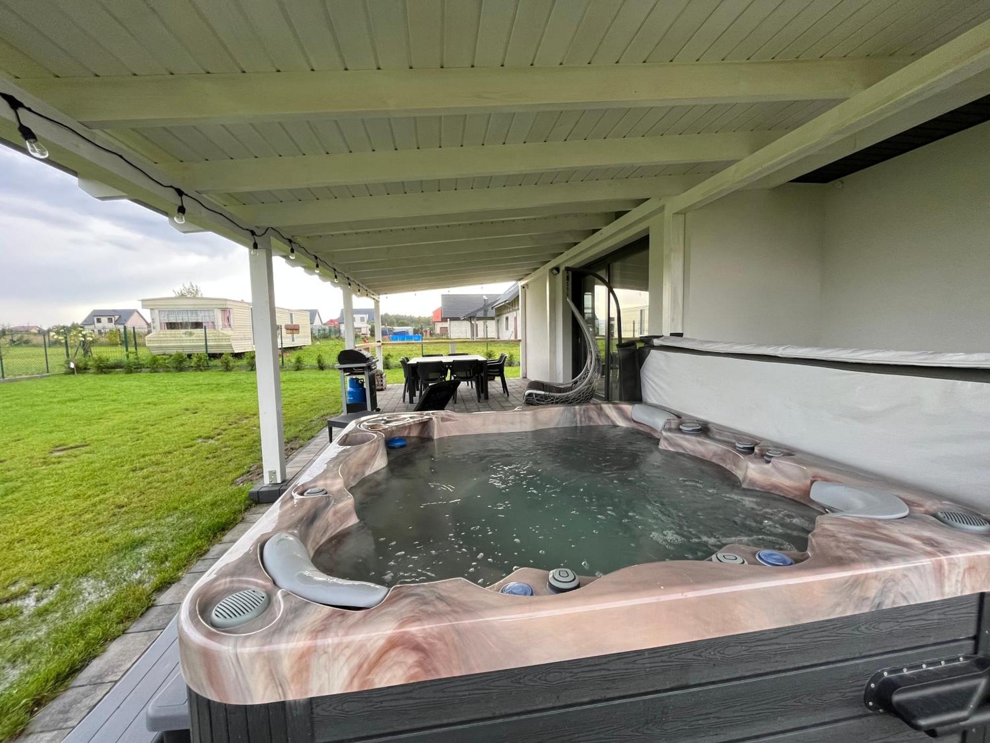 Dom Nad Morzem Z Jacuzzi 10 Osob Morze Przygod Villa Mieroszyno Exteriör bild